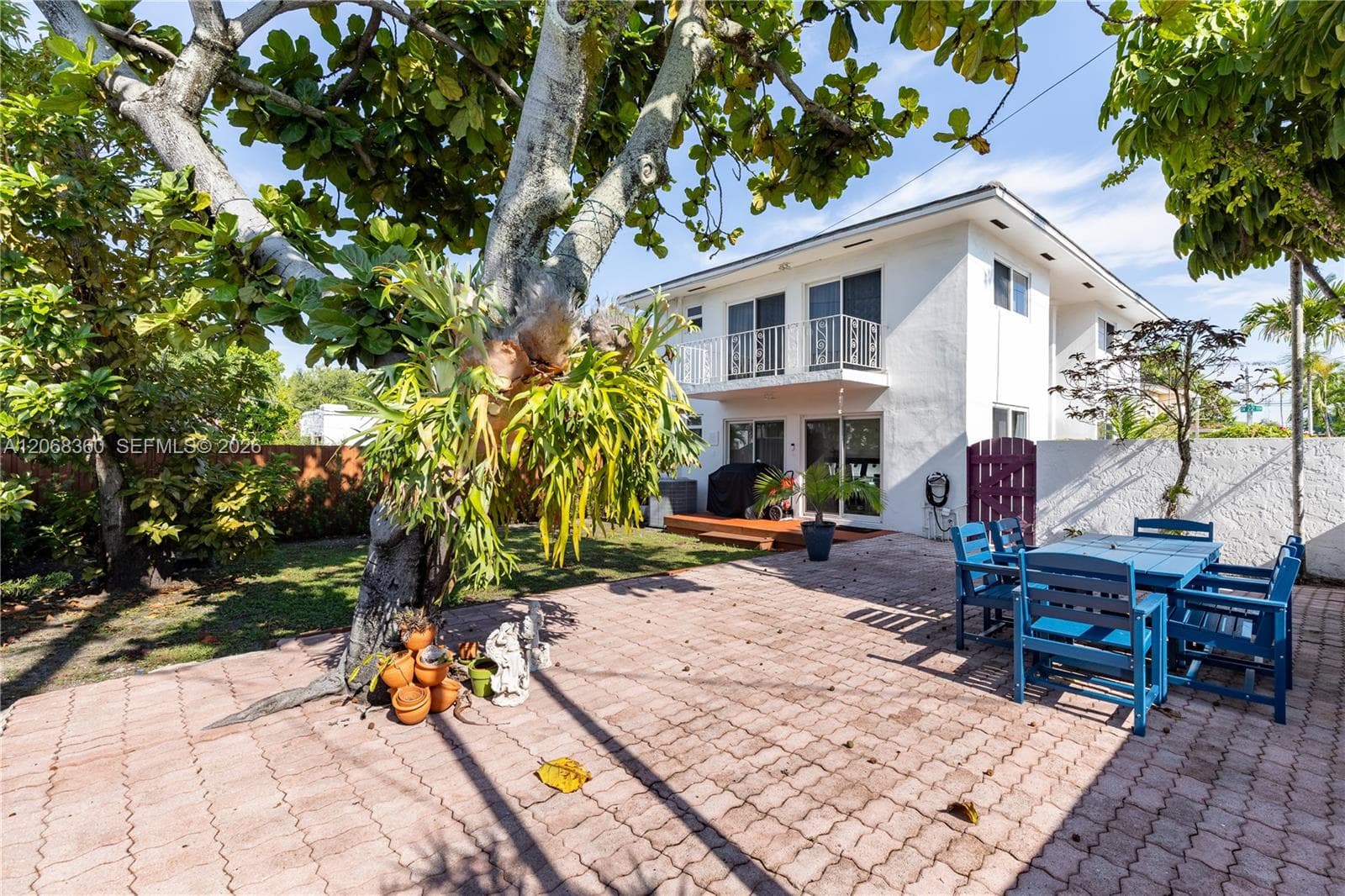 2250 SW 17th Ave photo 18