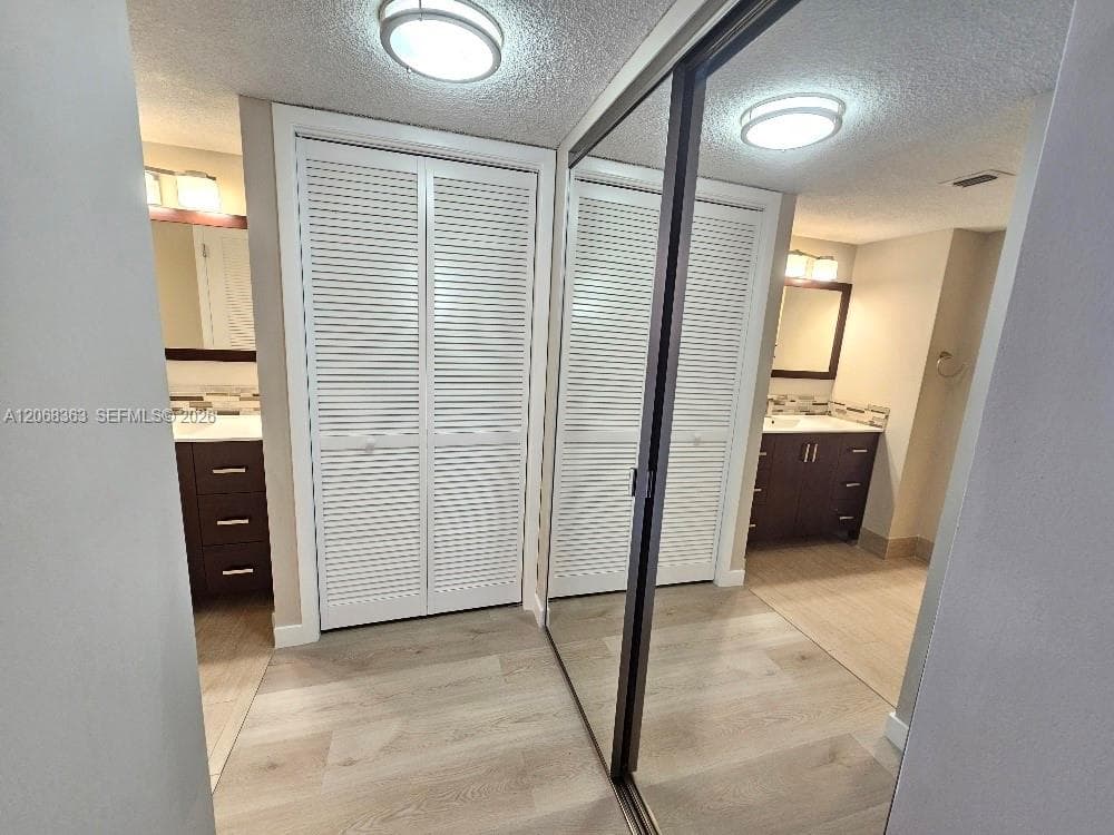 DEL PRADO MARINA · #1702 in Aventura - Photo 7