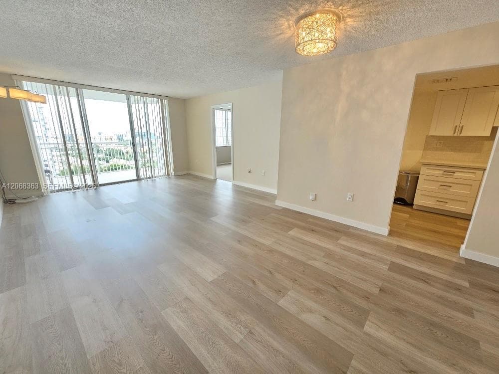 DEL PRADO MARINA · #1702 in Aventura - Photo 5
