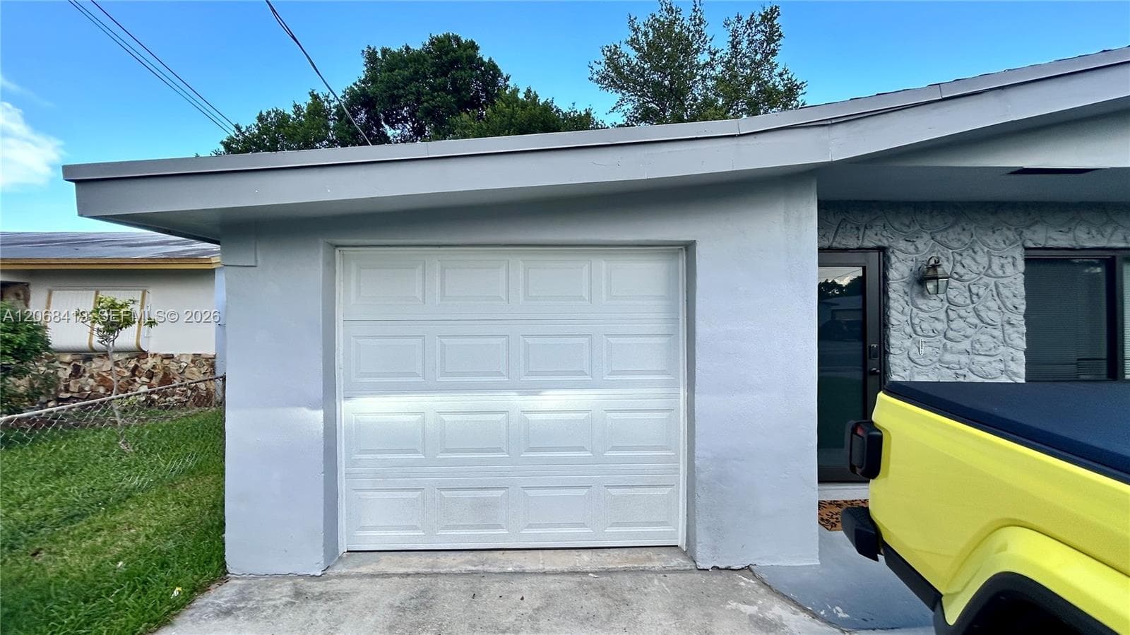 230 NW 8th Ave photo 12