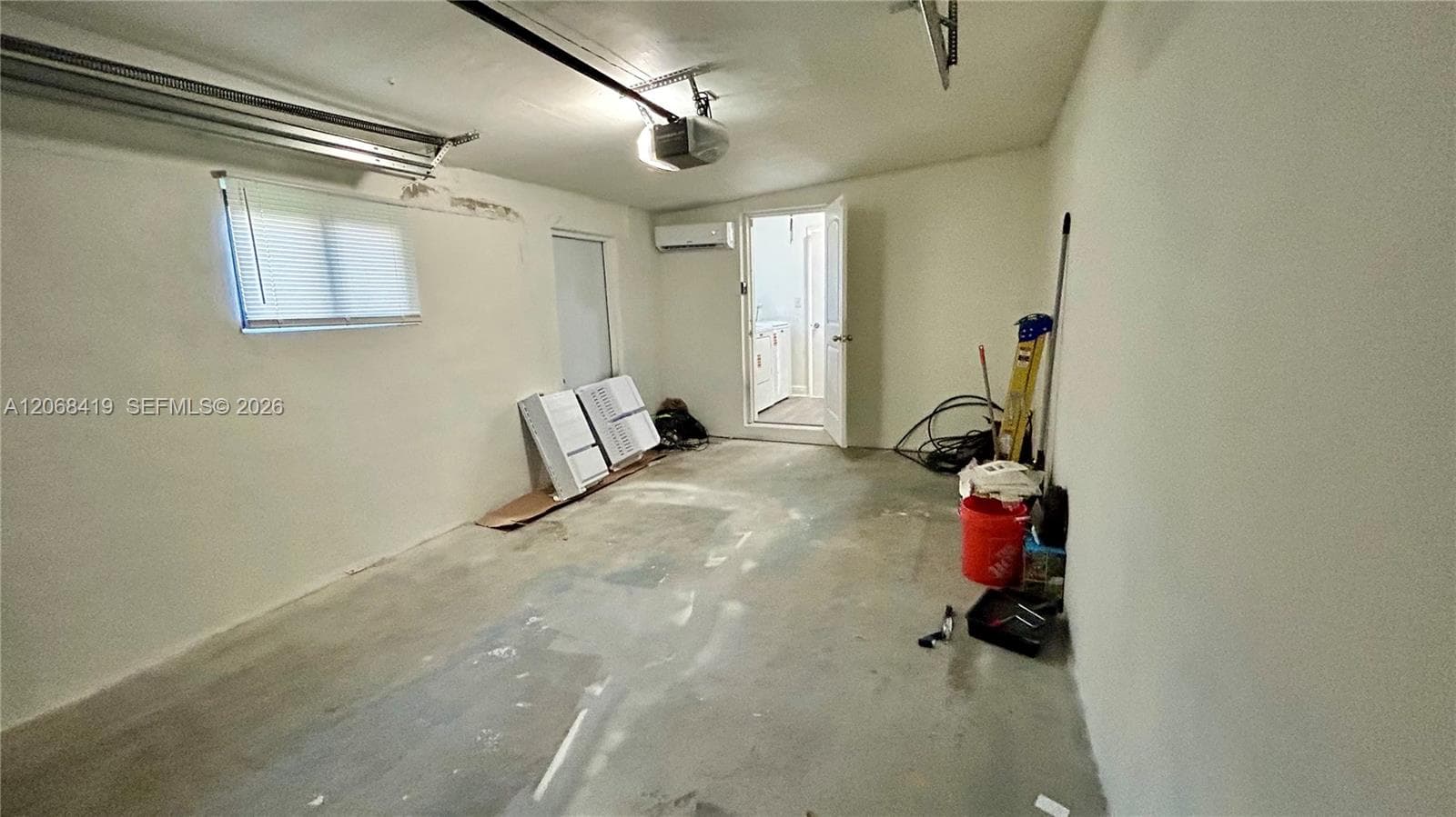 230 NW 8th Ave photo 15