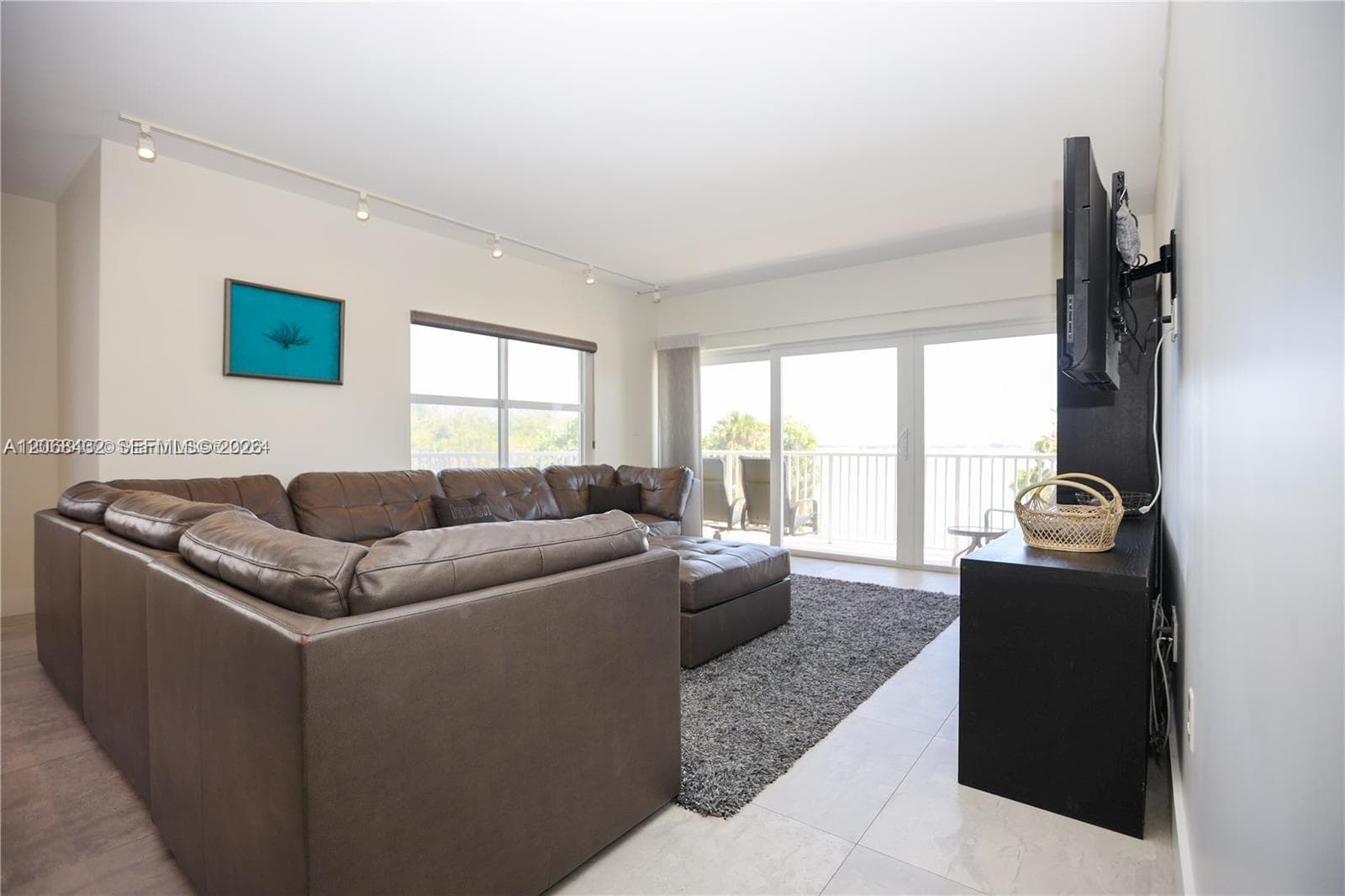 ARLEN HOUSE CONDO · #216 in Sunny Isles Beach - Photo 3