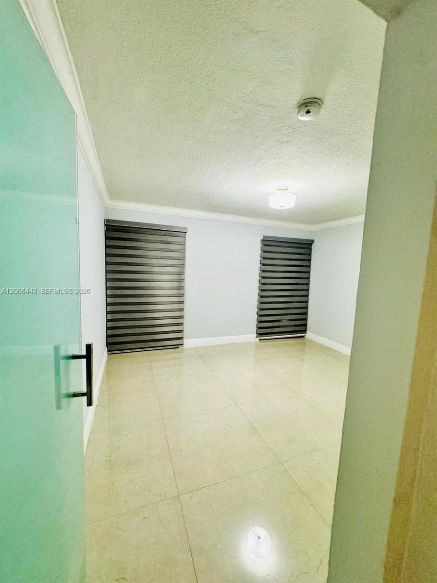COUNTRY CLUB OF MIAMI · #6812 in Hialeah - Photo 15