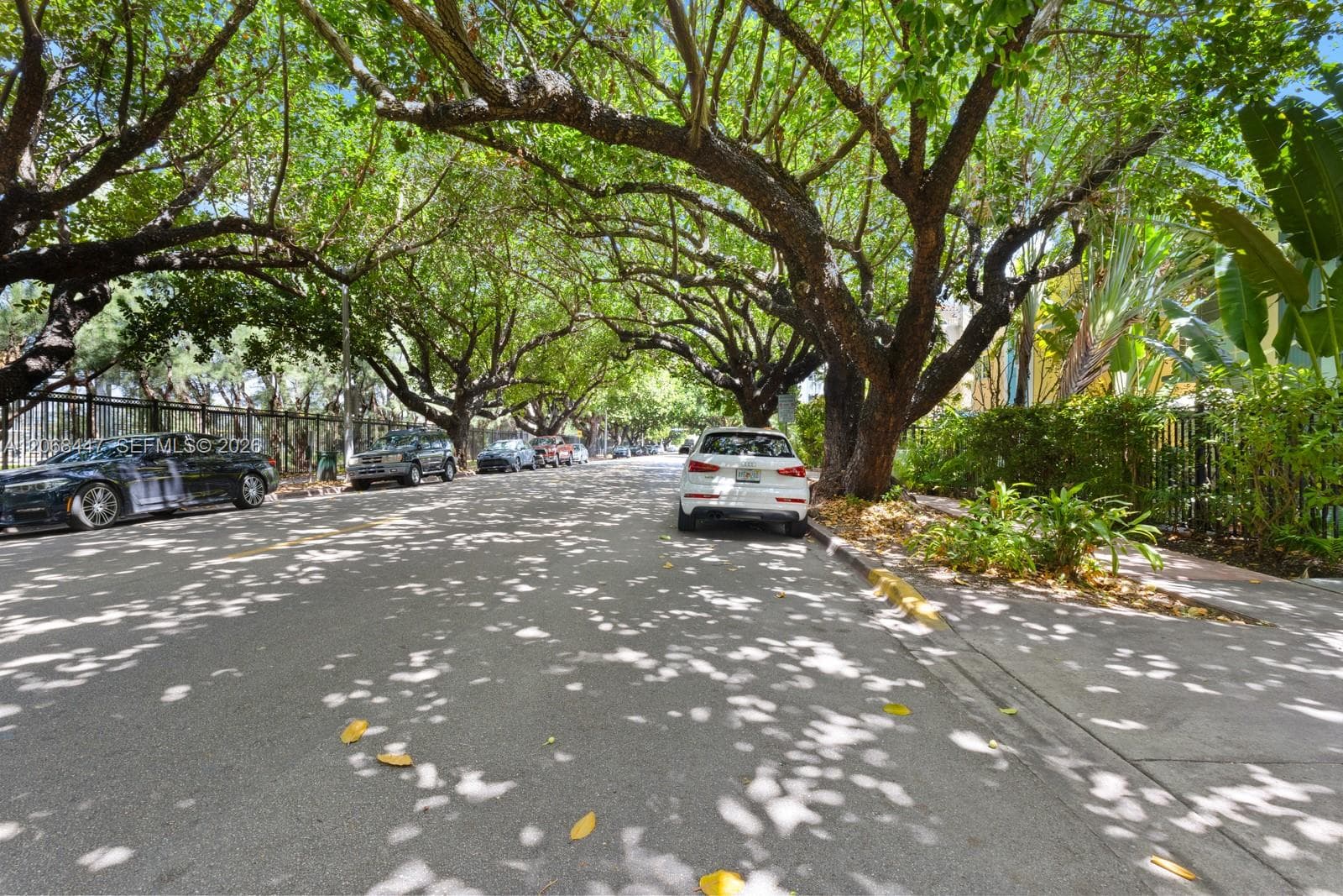 MERIDIAN PARK CONDO · #202 in Miami Beach - Photo 15