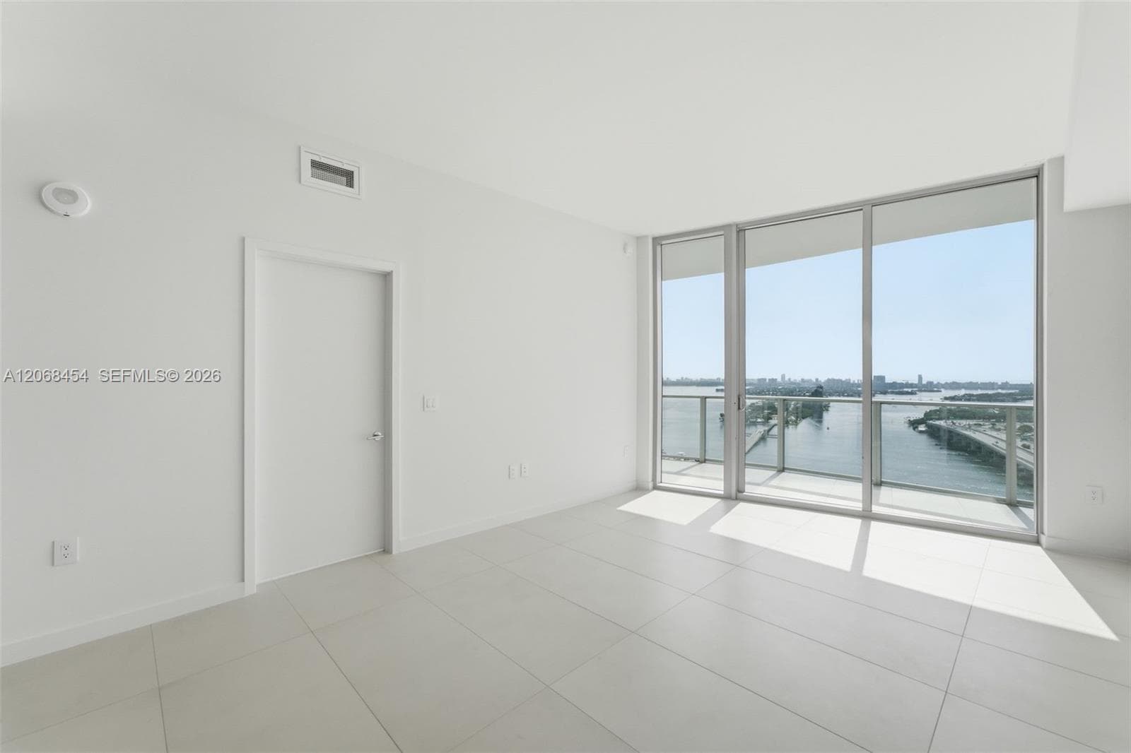 Casa Bella · #3004 in Miami - Photo 8