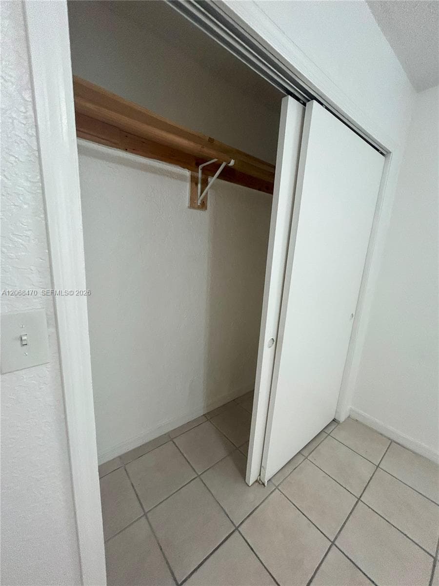 BAYSHORE UNIT NO 4 · #7 in Miami - Photo 17