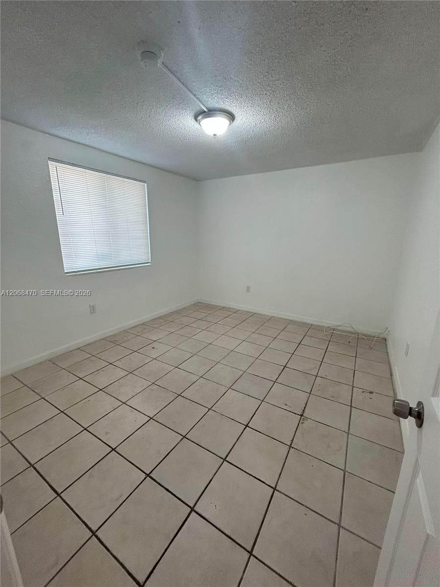 BAYSHORE UNIT NO 4 · #7 in Miami - Photo 15