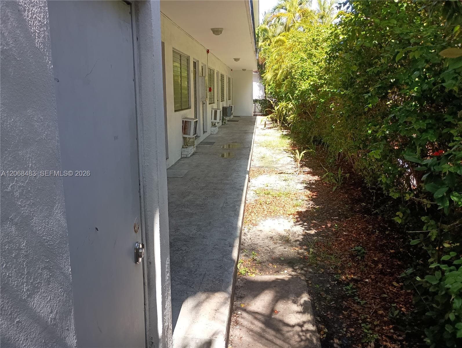 BEVERLY ARMS CONDO · #1 in Miami Beach - Photo 9