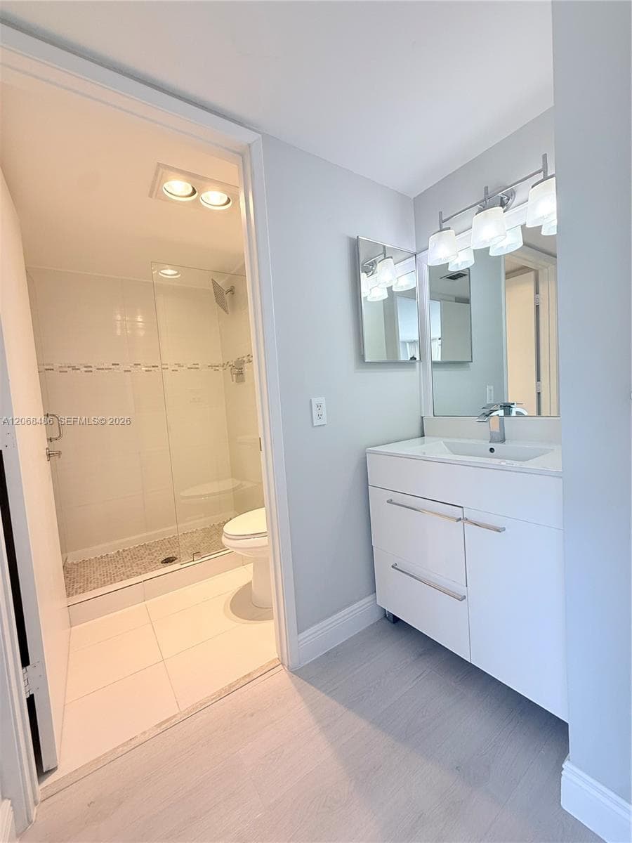 DELVISTA TOWERS CONDO · #324 in Aventura - Photo 4