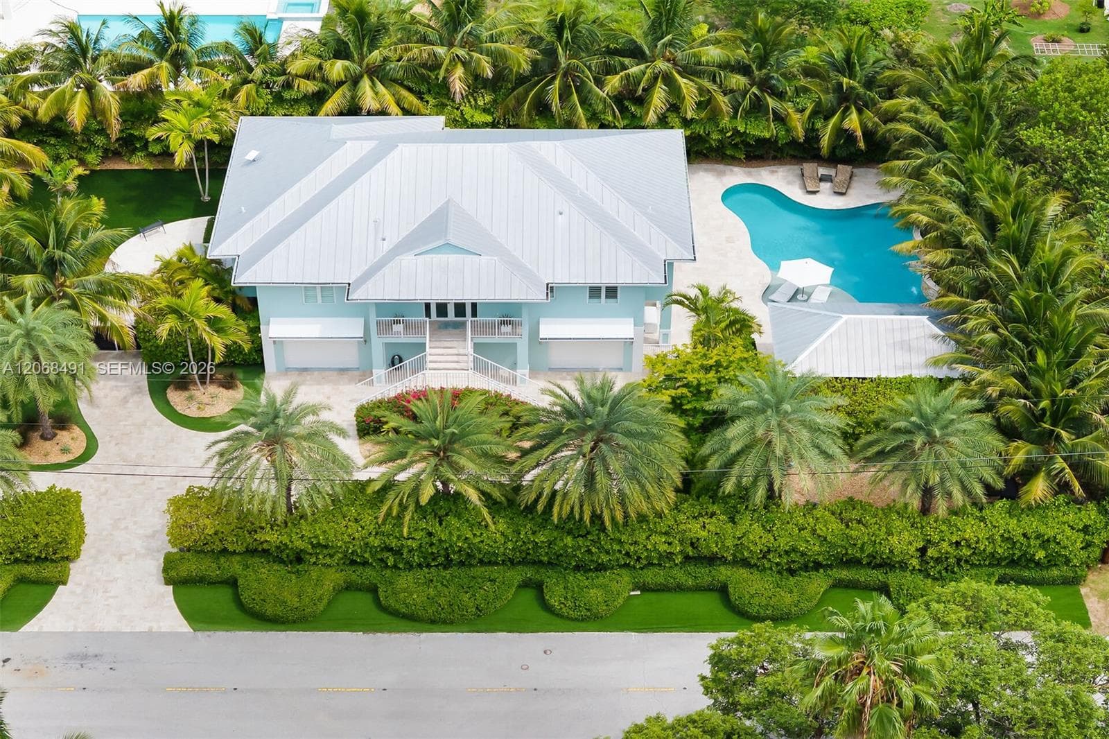 122 S Bahama Dr photo 42