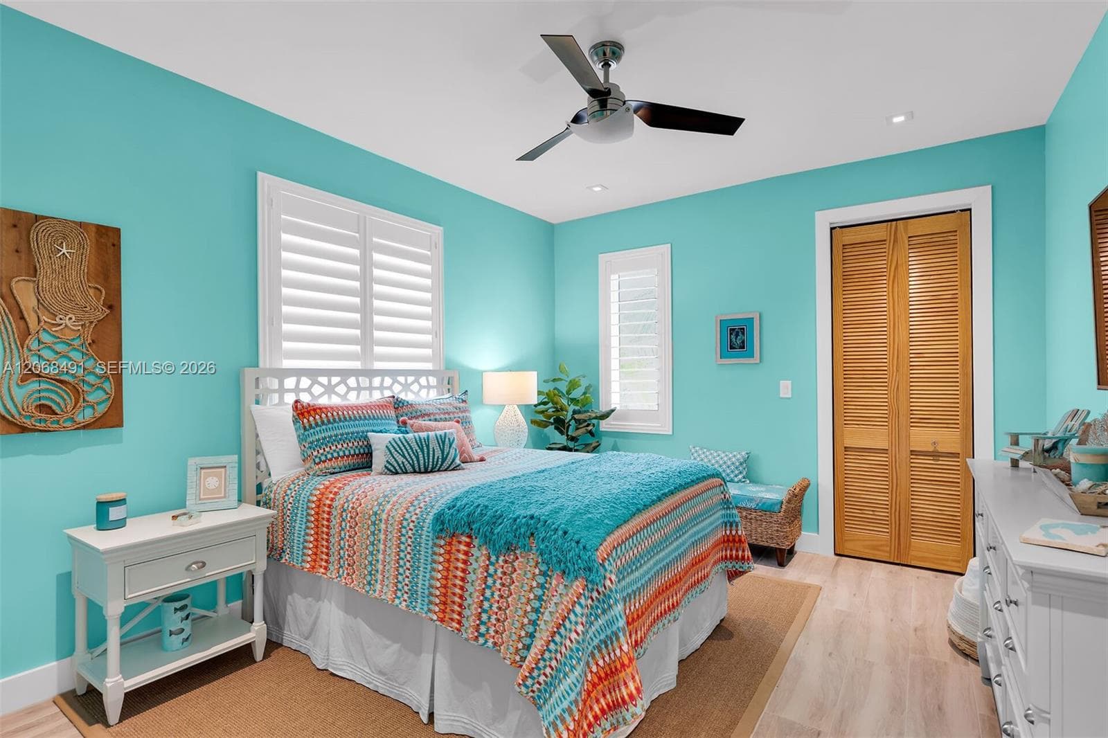 122 S Bahama Dr photo 30