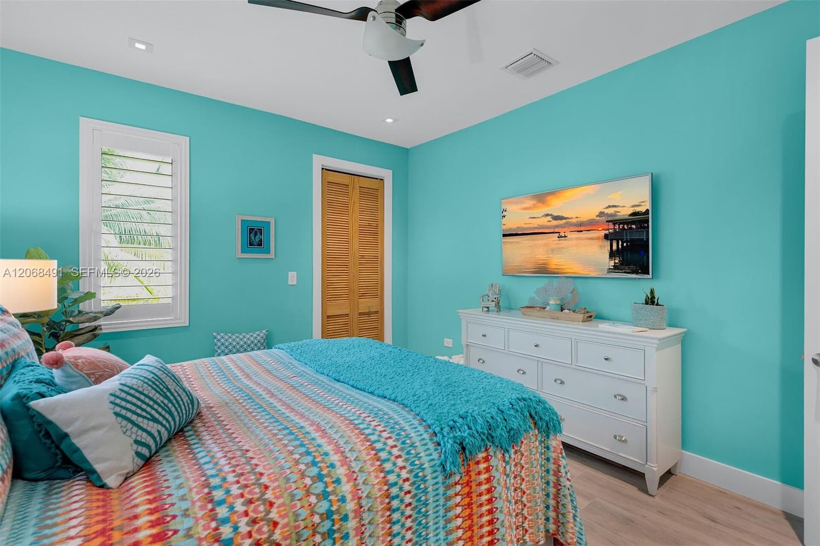 122 S Bahama Dr photo 31