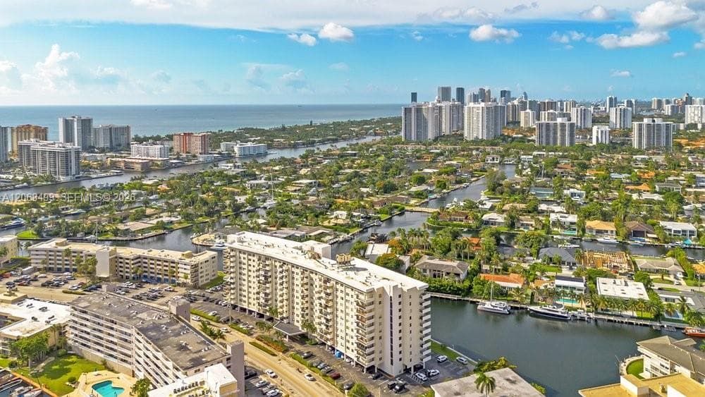 Ocean View Towers · #1116 in Hallandale Beach - Photo 30