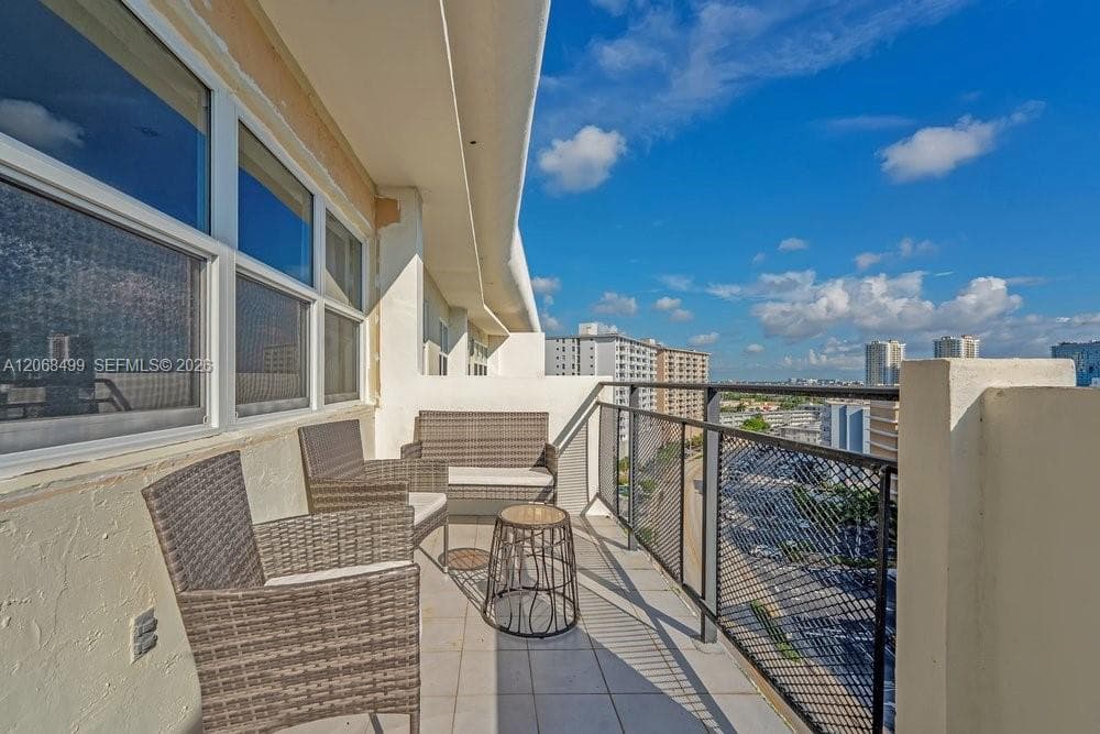 Ocean View Towers · #1116 in Hallandale Beach - Photo 15