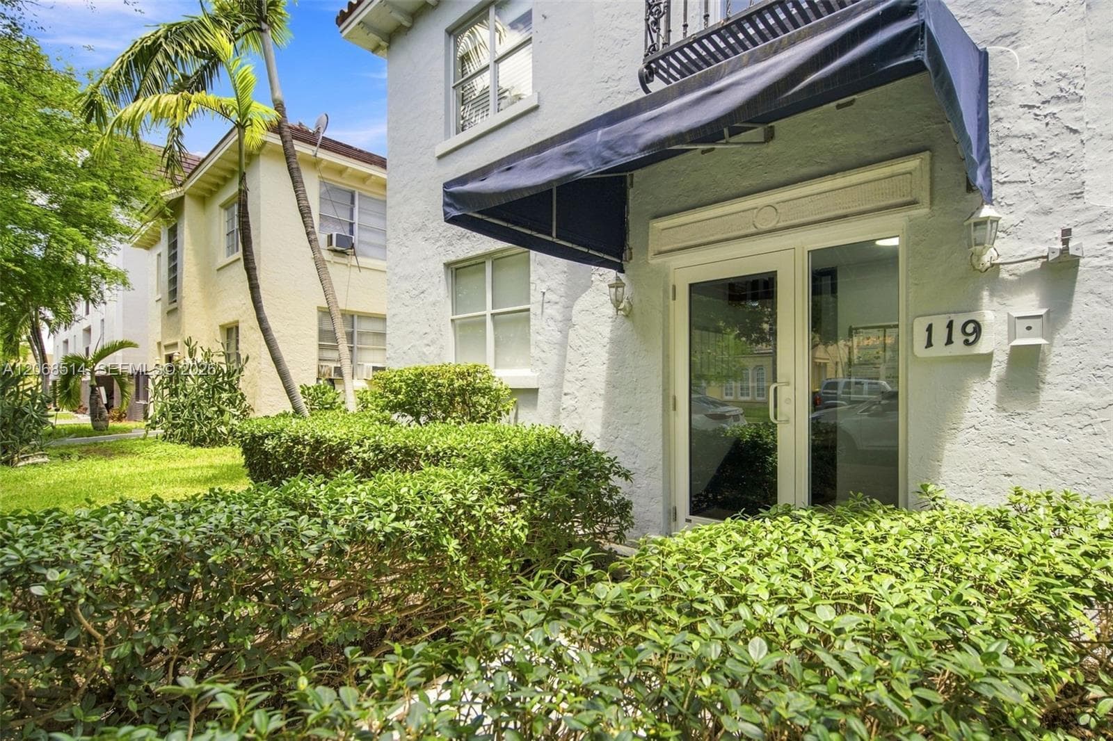 MENORES CONDO · #2 in Coral Gables - Photo 16