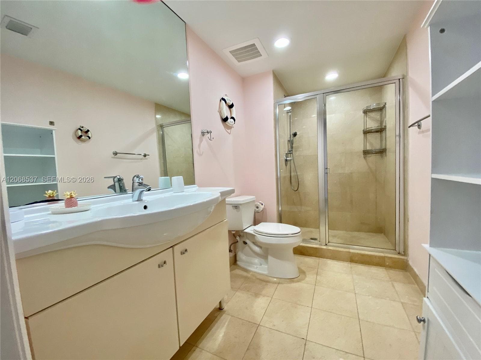 BEACH CLUB TWO CONDO · #1912 in Hallandale Beach - Photo 18