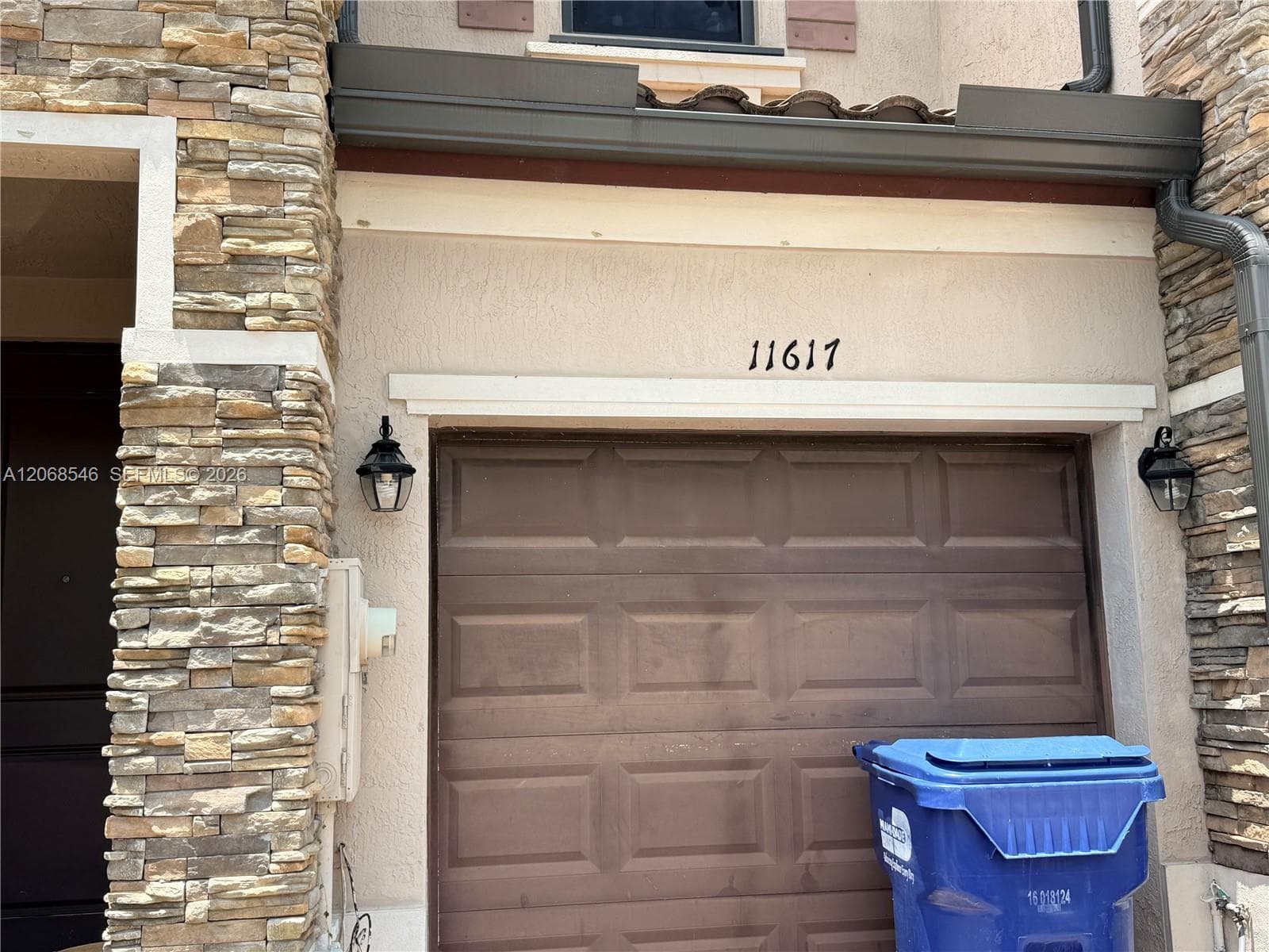 11617 SW 253rd St photo 13