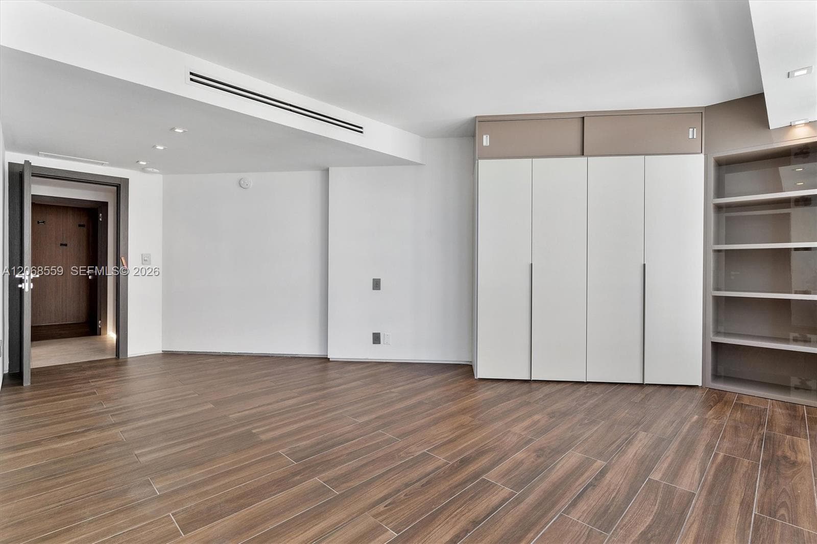 Bal Harbour 101 · #902 in Bal Harbour - Photo 27