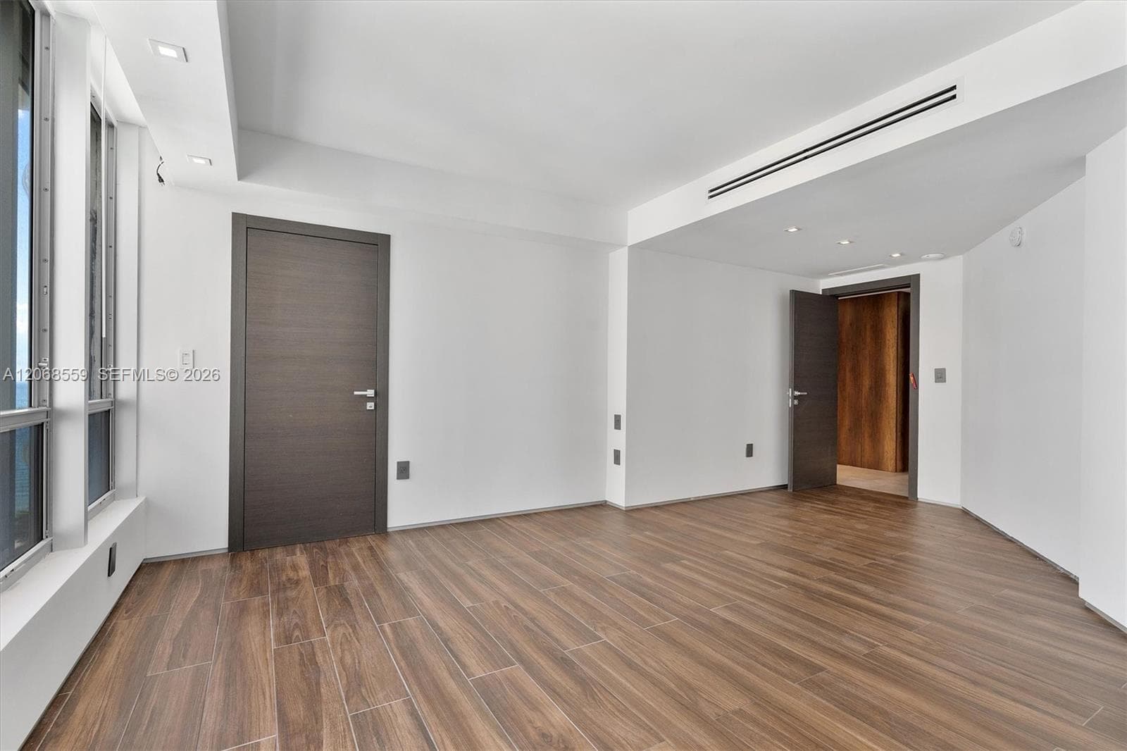 Bal Harbour 101 · #902 in Bal Harbour - Photo 26