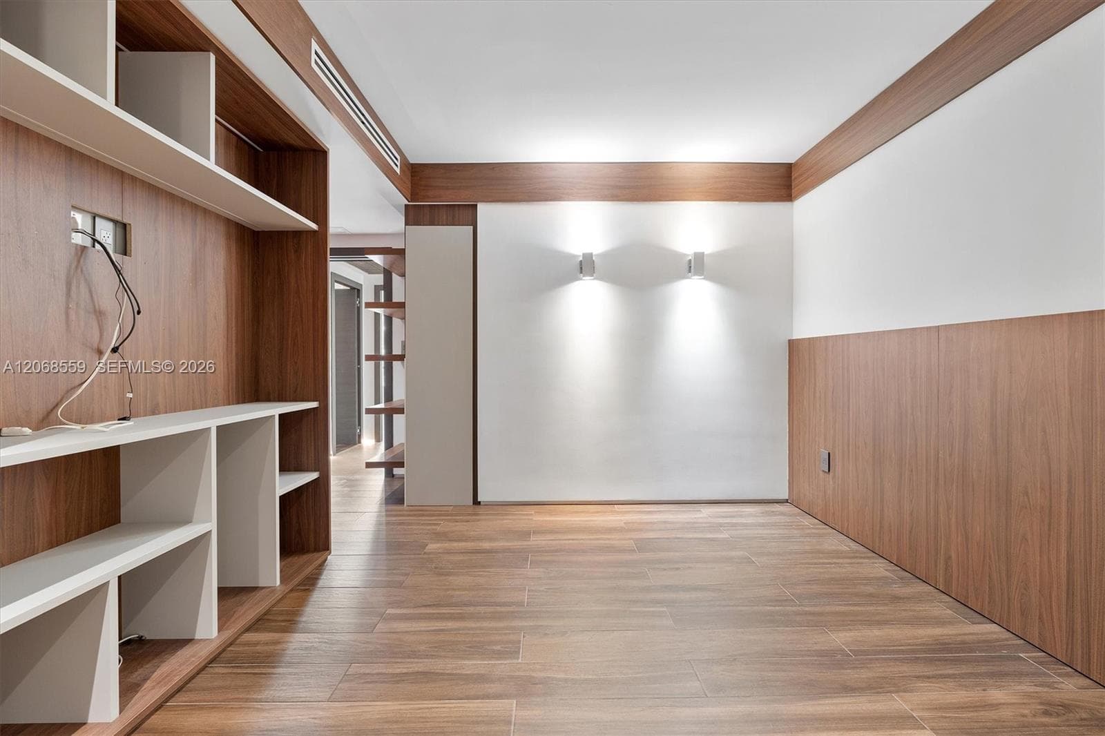 Bal Harbour 101 · #902 in Bal Harbour - Photo 30