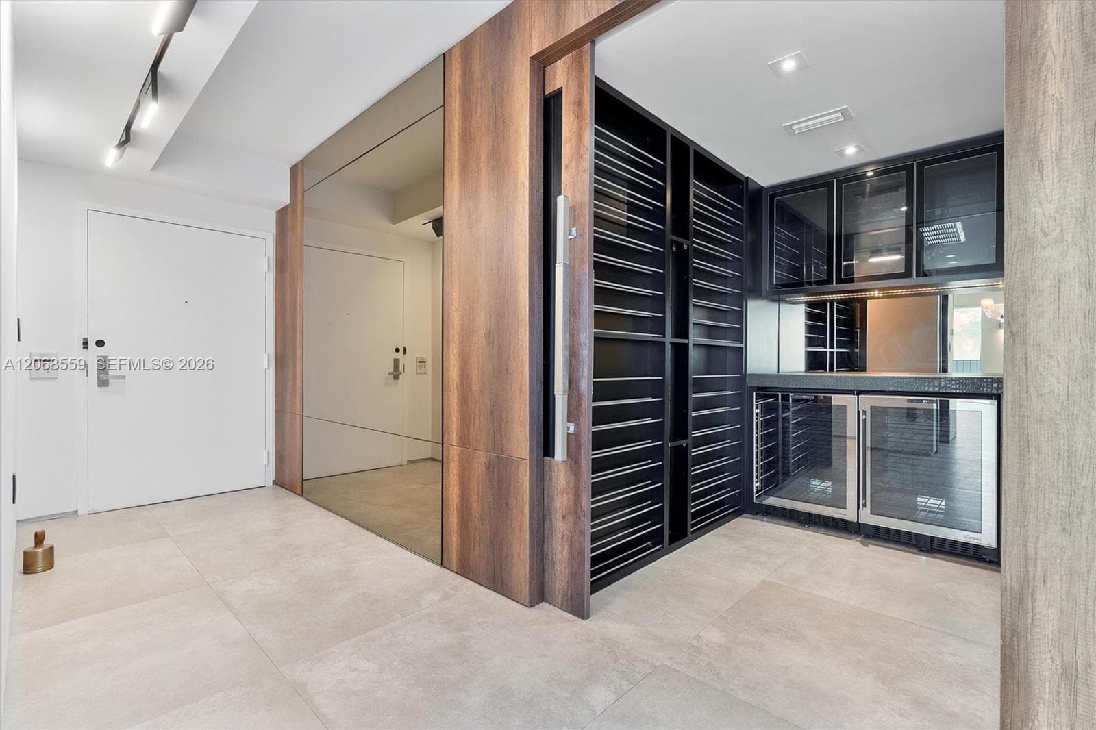 Bal Harbour 101 · #902 in Bal Harbour - Photo 14