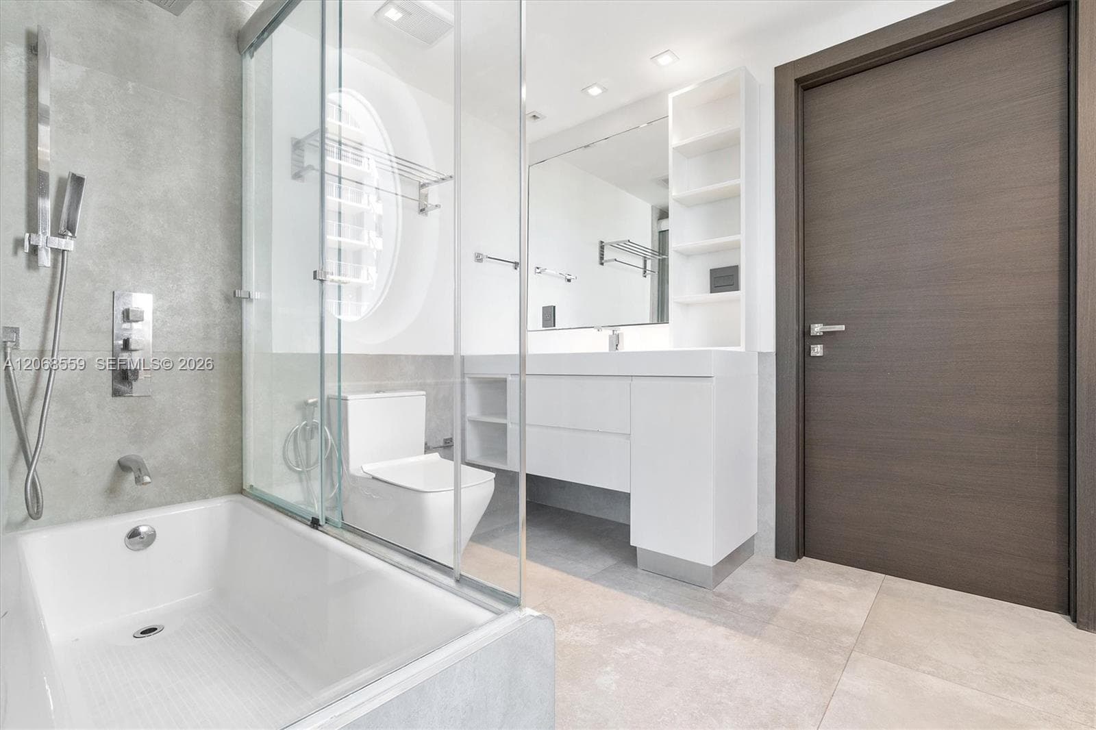 Bal Harbour 101 · #902 in Bal Harbour - Photo 21