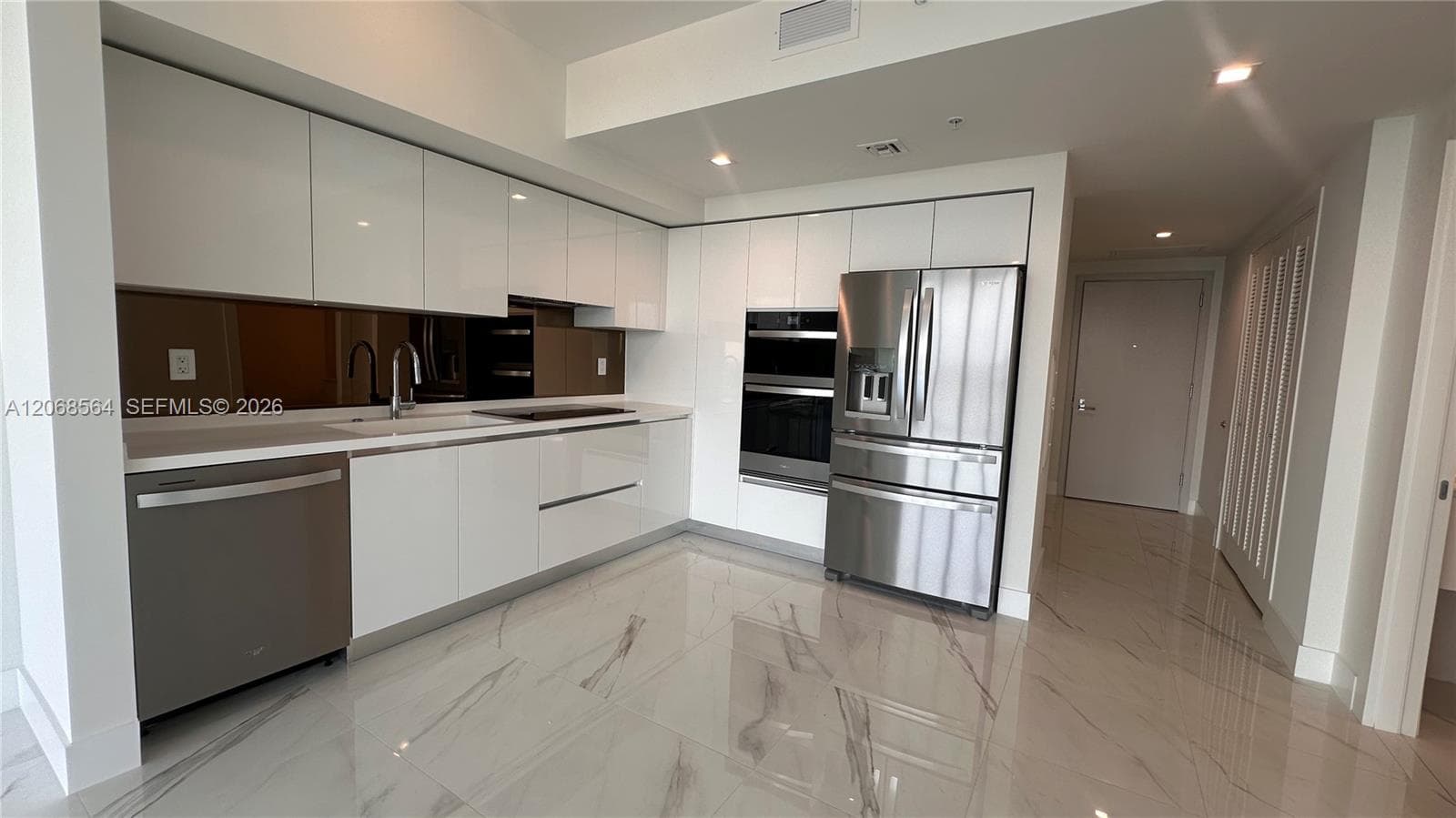 Oasis Hallandale · #803 in Hallandale Beach - Photo 30