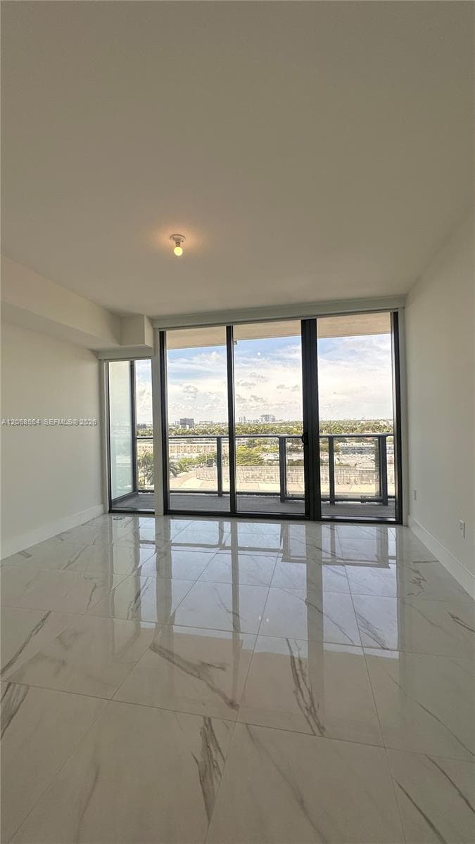 Oasis Hallandale · #803 in Hallandale Beach - Photo 37