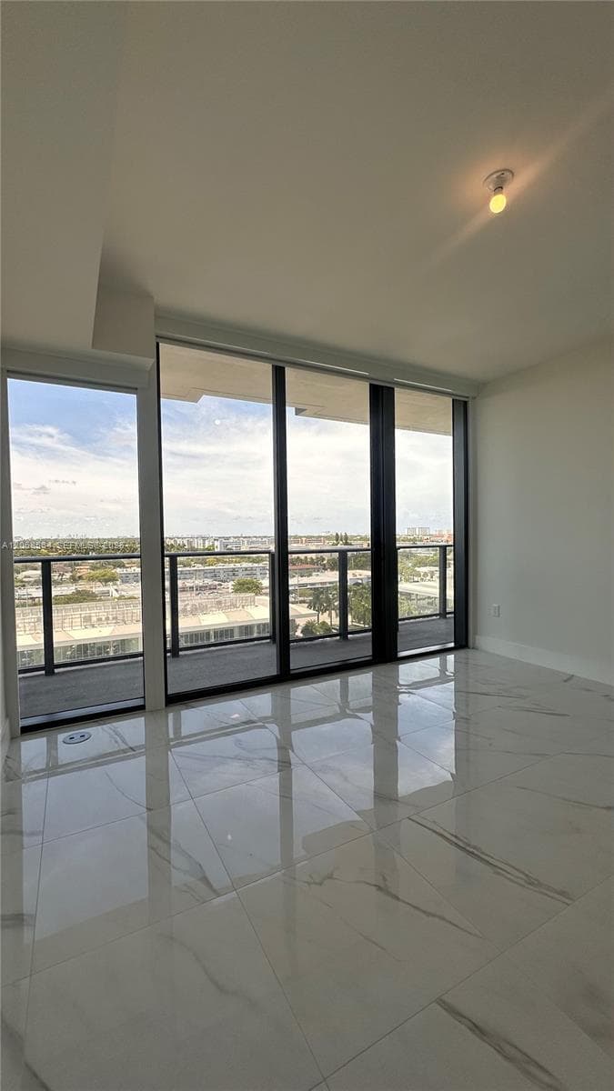 Oasis Hallandale · #803 in Hallandale Beach - Photo 39