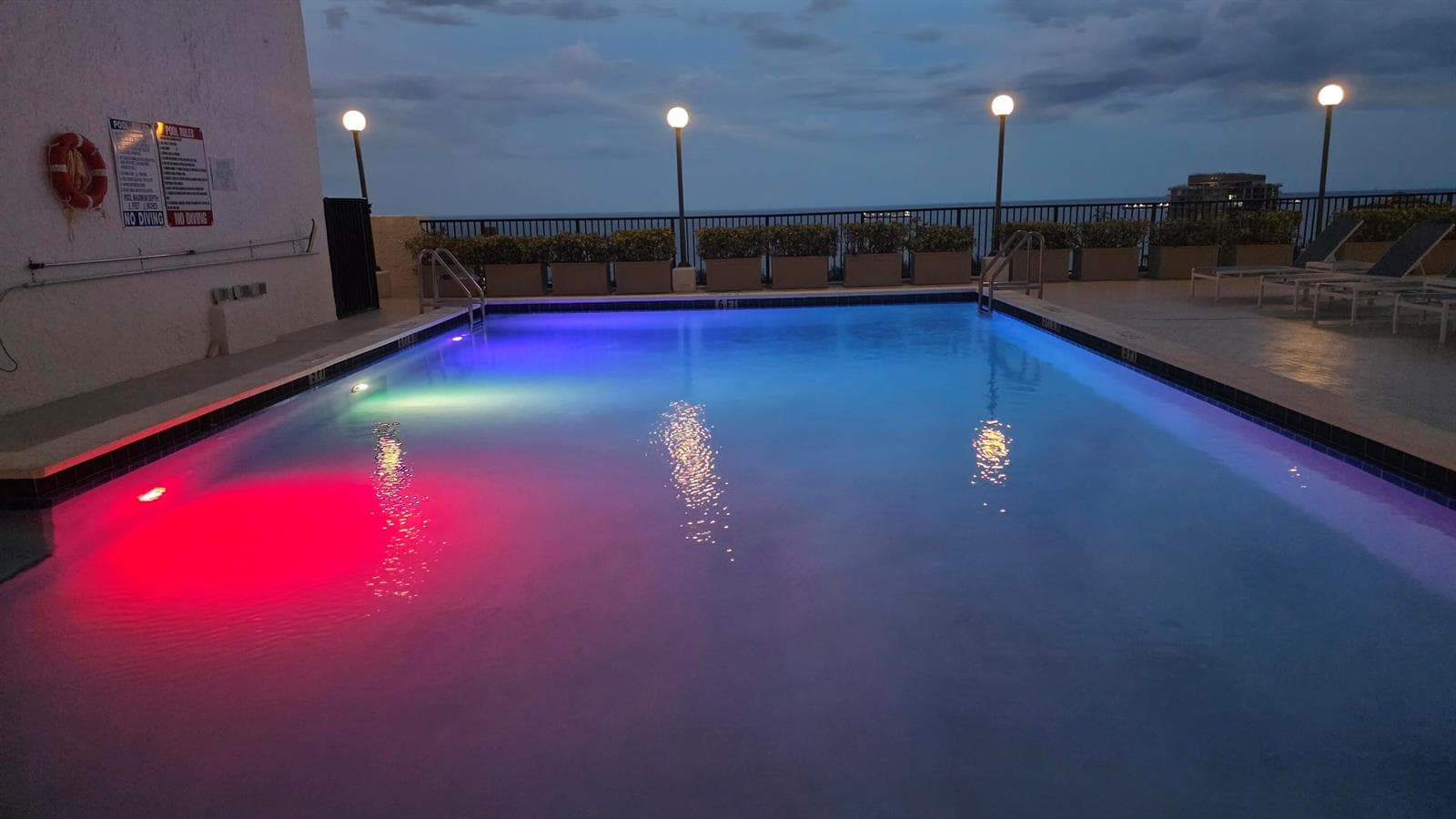 Night time at the pool