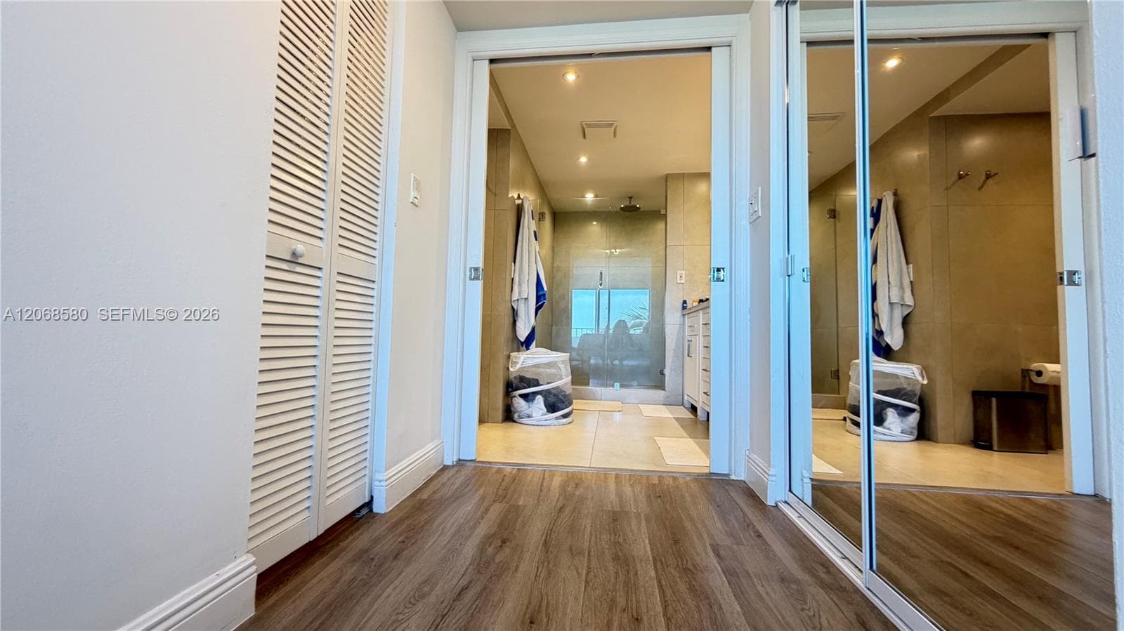 Commodore Club West · #702 in Key Biscayne - Photo 13