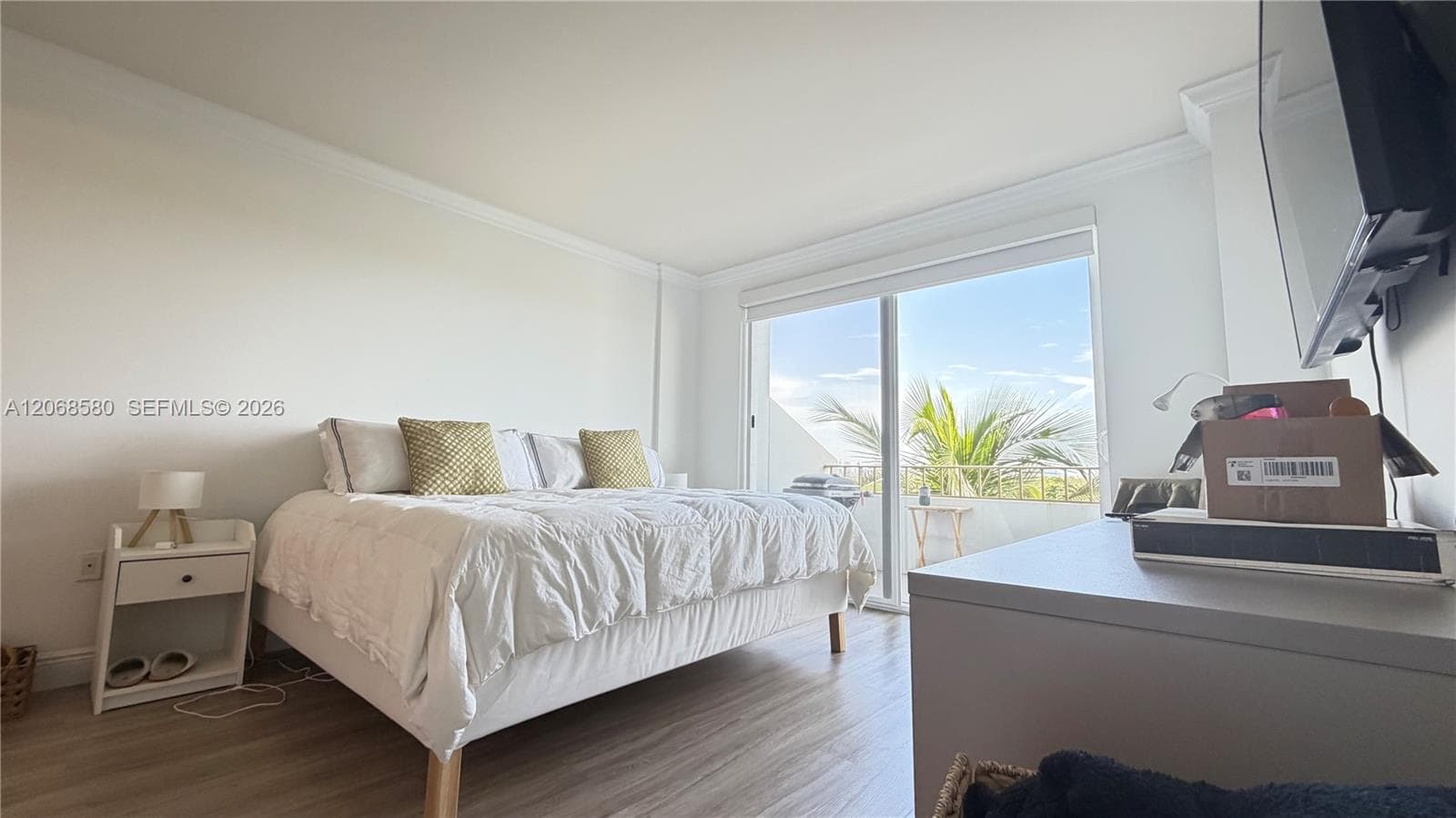 Commodore Club West · #702 in Key Biscayne - Photo 11