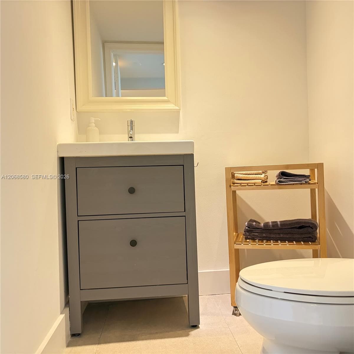 Commodore Club West · #702 in Key Biscayne - Photo 19