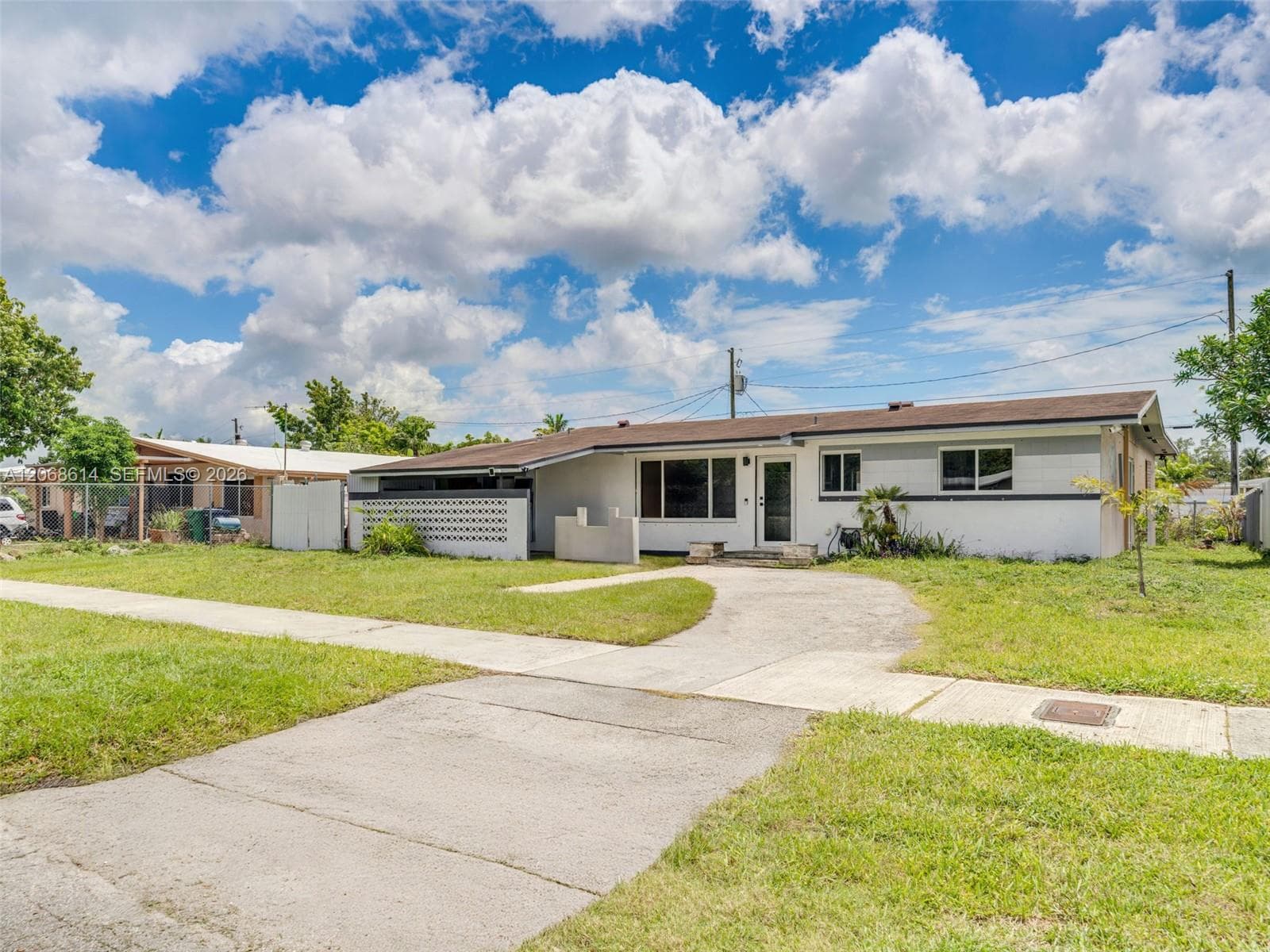 19931 Gulfstream Rd photo 3
