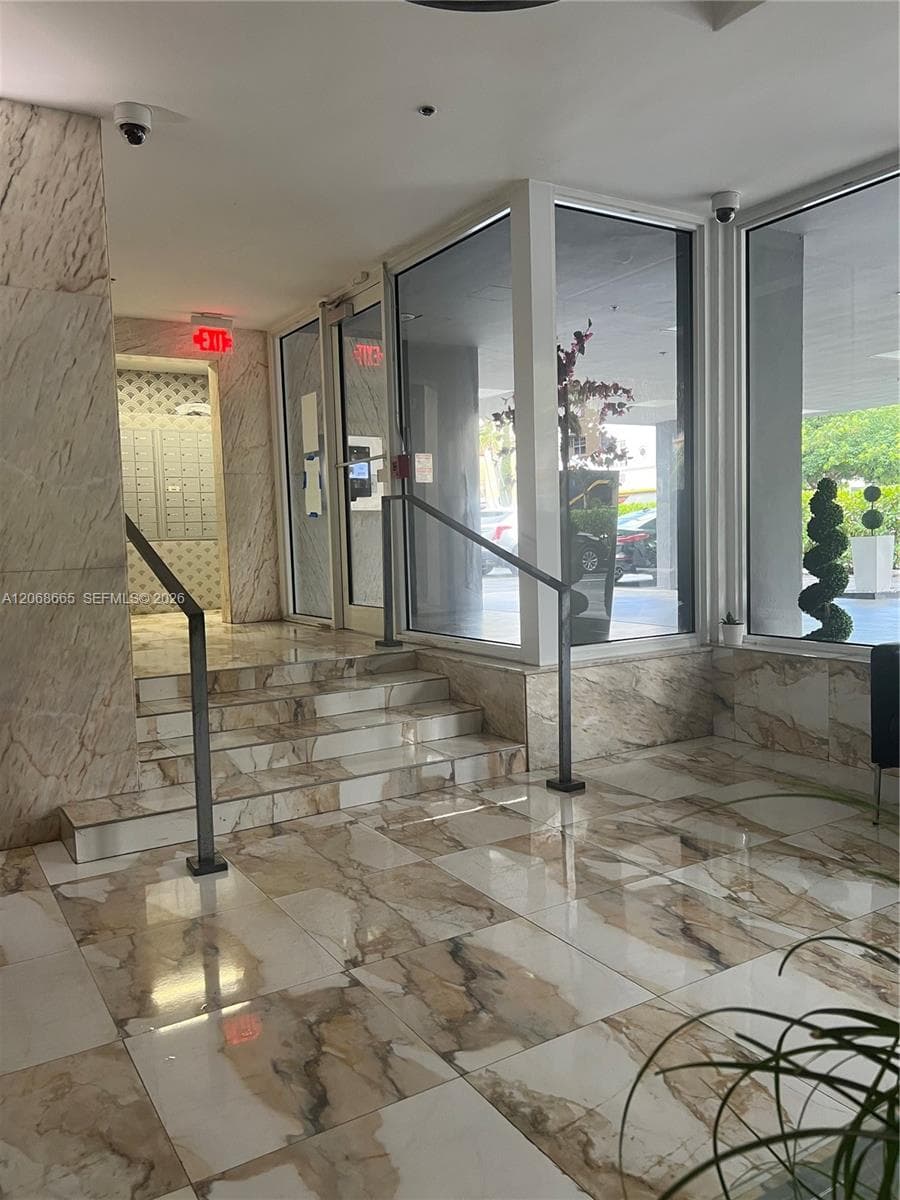 The Islander · #705 in Miami Beach - Photo 6