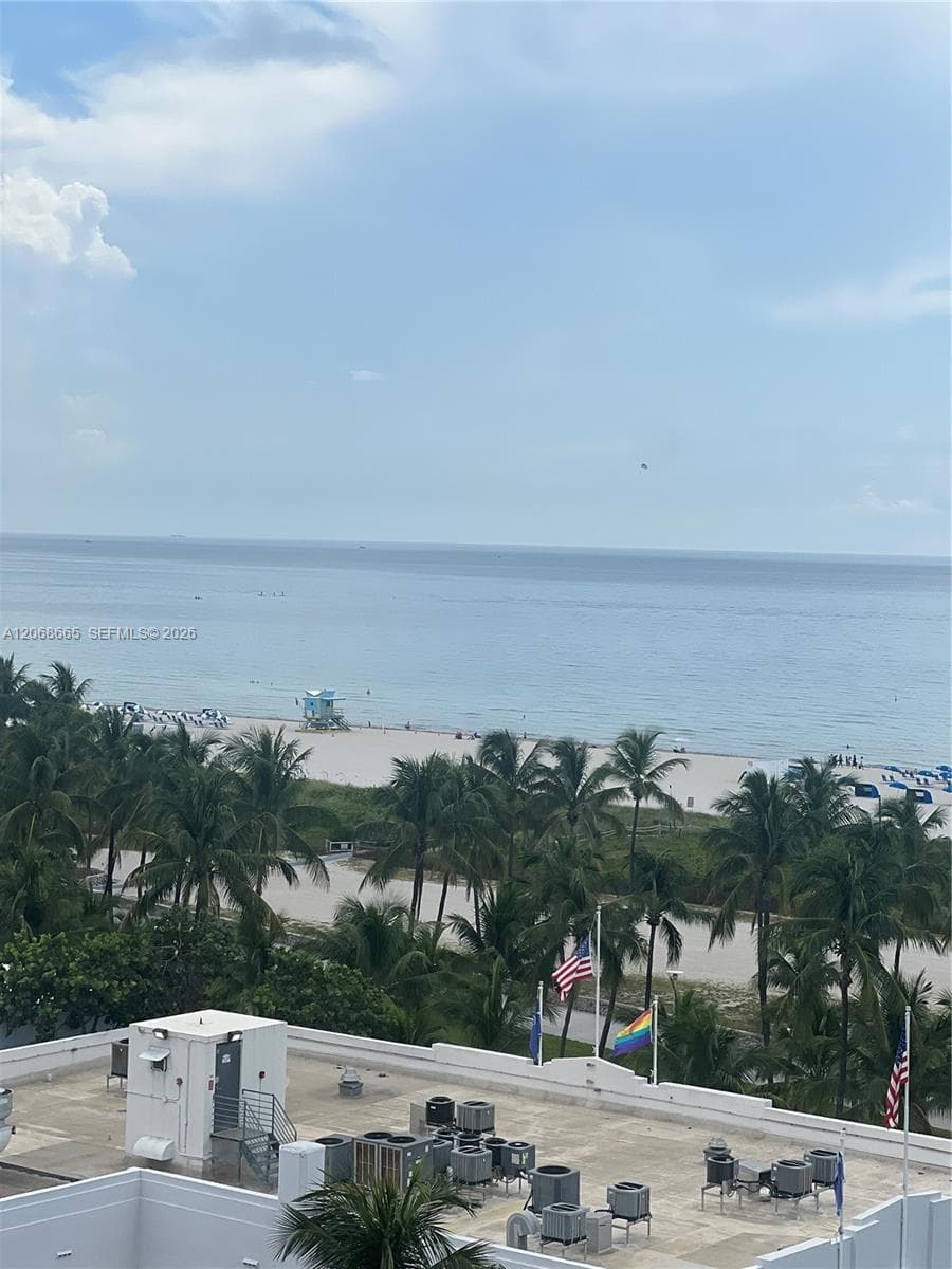 The Islander · #705 in Miami Beach - Photo 16