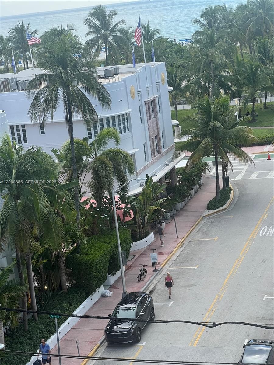 The Islander · #705 in Miami Beach - Photo 57