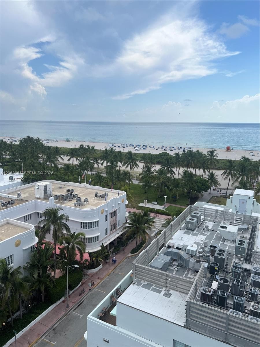 The Islander · #705 in Miami Beach - Photo 25