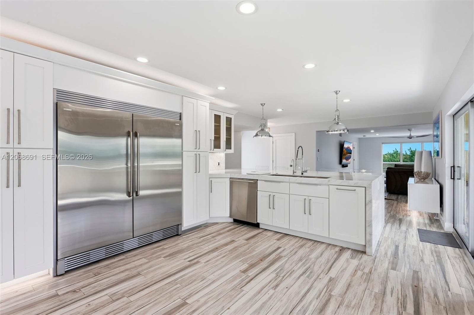 CARAVEL CONDO · #401 in Fort Lauderdale - Photo 14