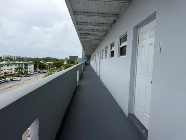 FAIRWAY ROYALE CONDO · #605 in Hallandale Beach - Photo 7