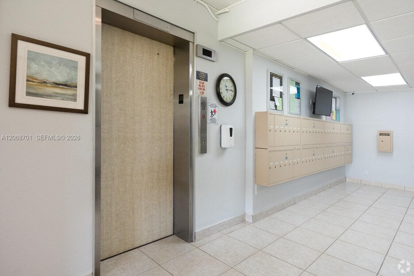 FAIRWAY ROYALE CONDO · #605 in Hallandale Beach - Photo 5