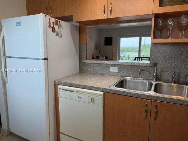 FAIRWAY ROYALE CONDO · #605 in Hallandale Beach - Photo 19