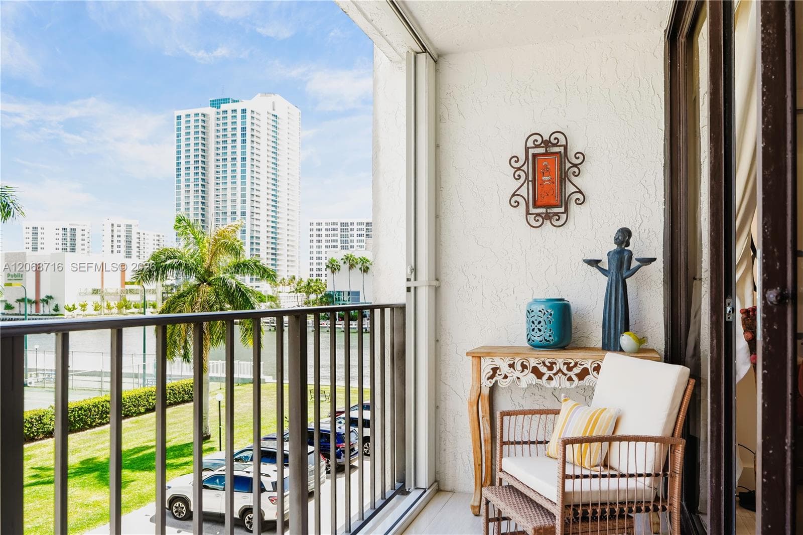 TOWERS OF OCEANVIEW EAST · #319 in Hallandale Beach - Photo 13