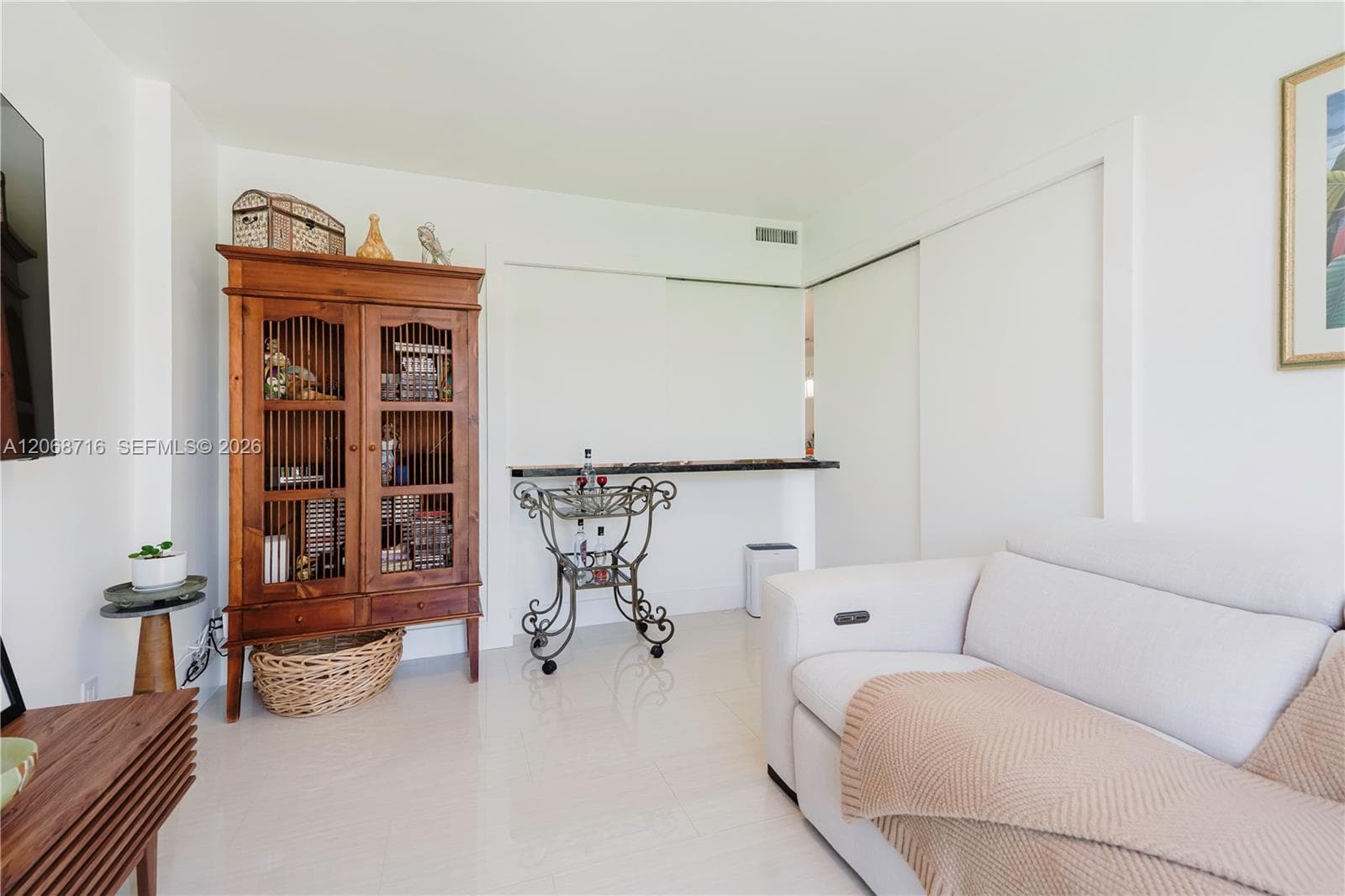 TOWERS OF OCEANVIEW EAST · #319 in Hallandale Beach - Photo 12