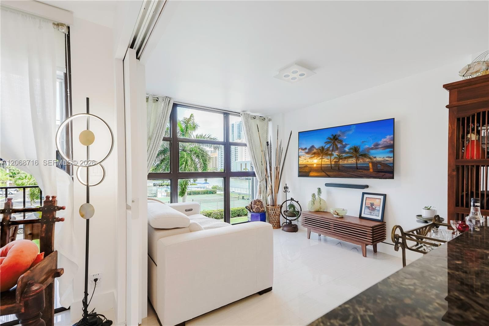 TOWERS OF OCEANVIEW EAST · #319 in Hallandale Beach - Photo 21