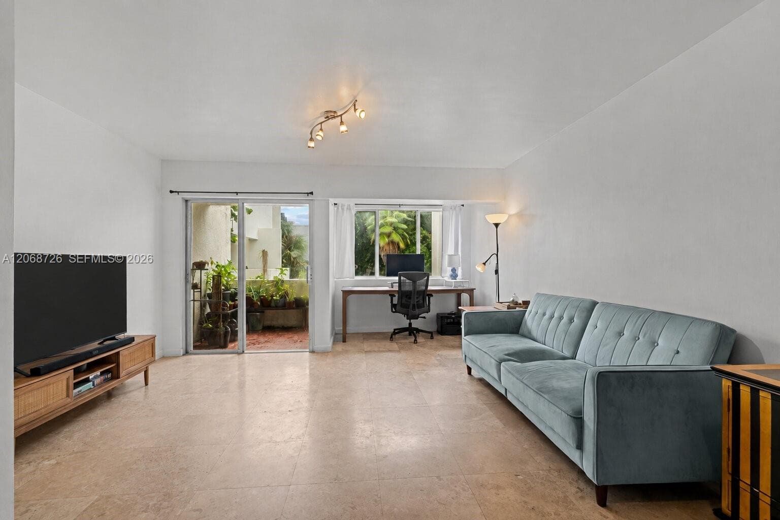 LA ARBOLEDA CONDO · #24 in Miami - Photo 2