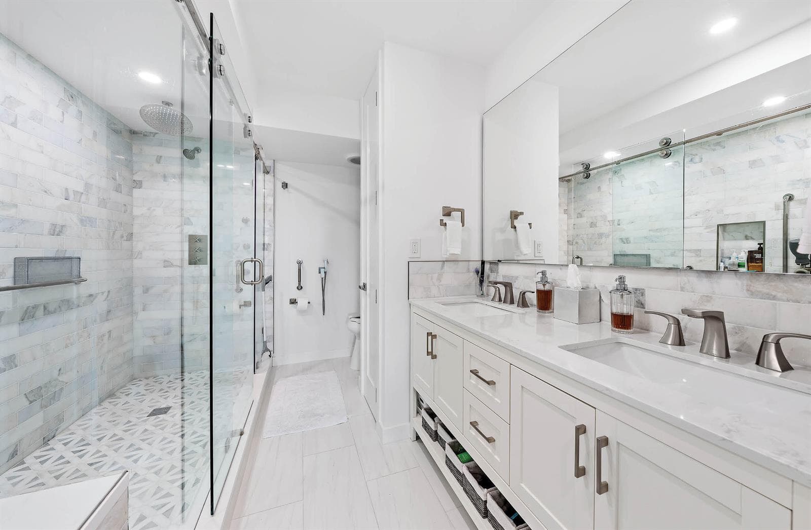 1208 Marine Way G13 - Old Port Cove -8