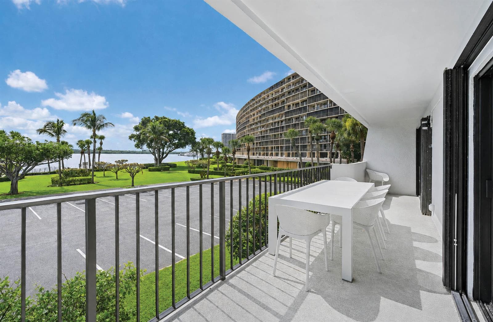 1208 Marine Way G13 - Old Port Cove -
