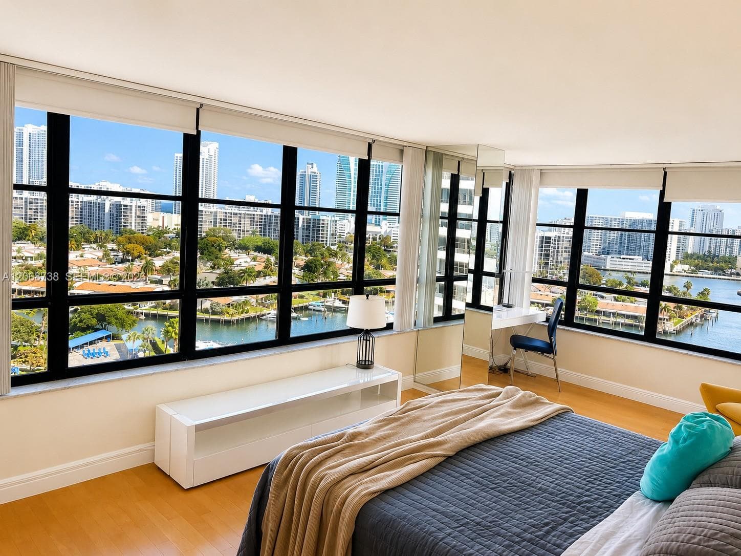 The Olympus · #918 in Hallandale Beach - Photo 12