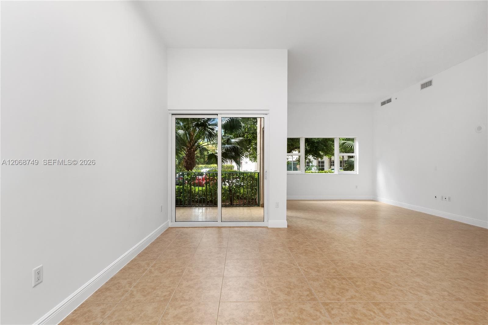 Turnberry Village So Towe · #104 in Aventura - Photo 9